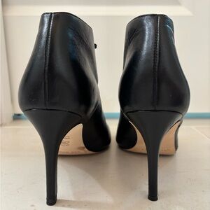 Via Spiga Black Peep-Toe Heels with Cut-Out Design